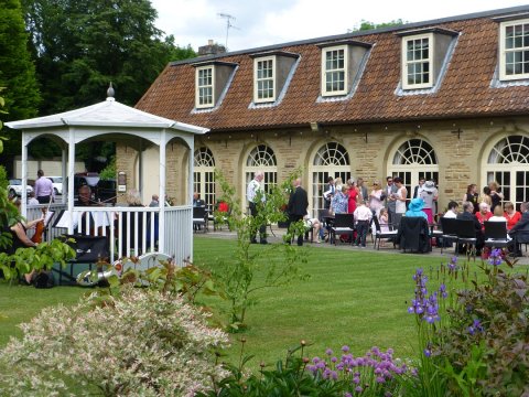 Guests enjoying the garden - Downe Arms Country Inn