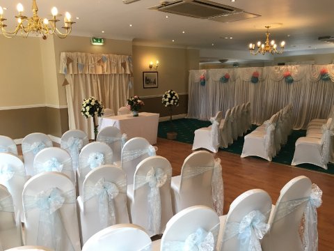 Wedding Reception Venues - Hatfeild Hall-Image 26326
